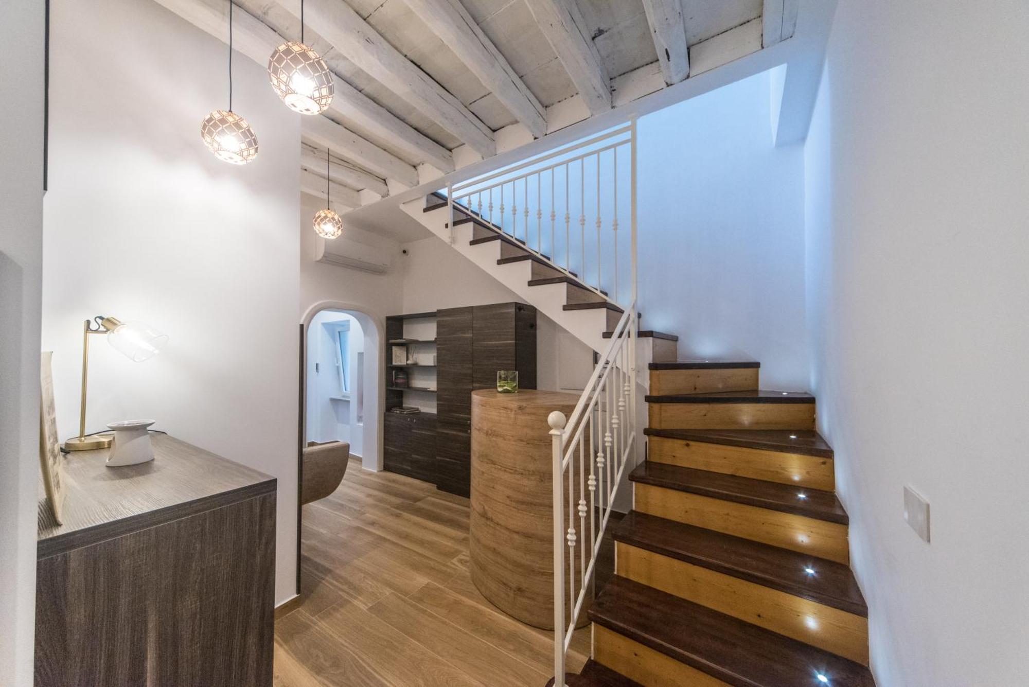 Suite Santa Chiara Trani Bagian luar foto
